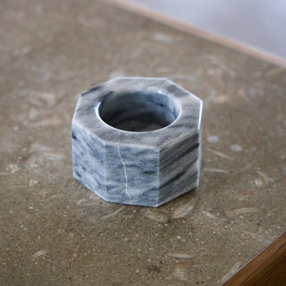 Bougeoir hexagonal en marbre gris (6cm)
