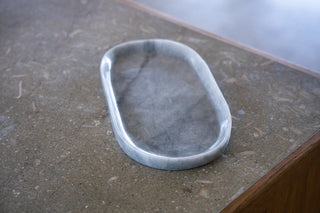 Oval tray | gray marble